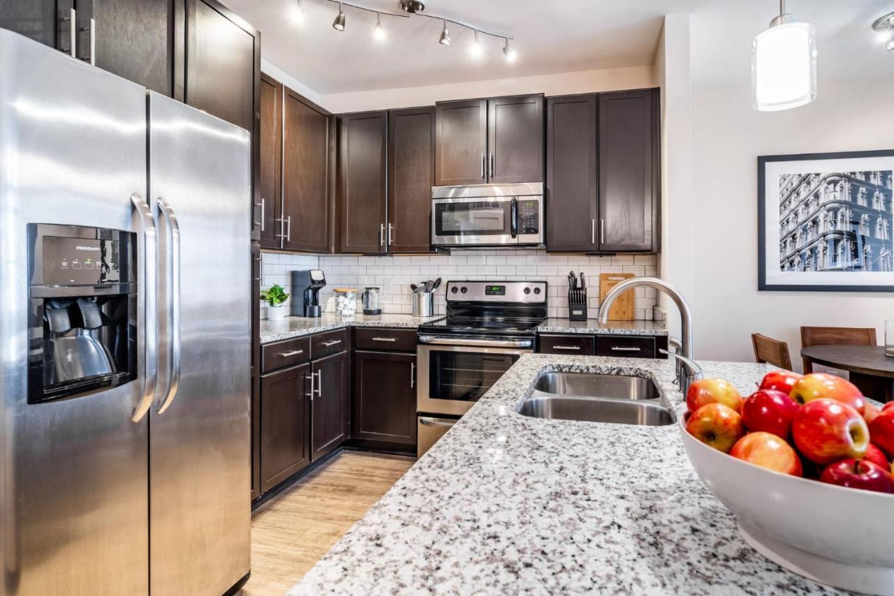 Cozy And Bright Apartments At Marble Alley Lofts In Downtown Knoxville Kültér fotó