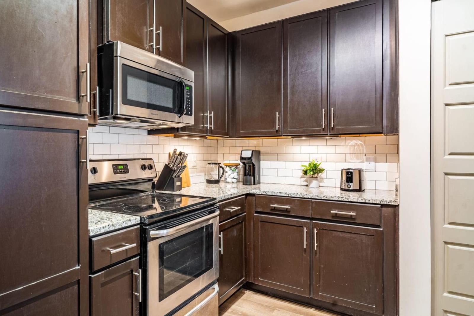 Cozy And Bright Apartments At Marble Alley Lofts In Downtown Knoxville Kültér fotó